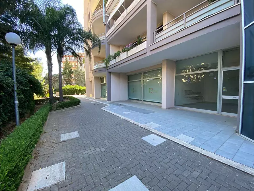 Immagine 4 di Ufficio in vendita  in via Giaquinto 5 a Lecce