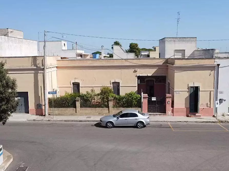 Immagine 3 di Casa indipendente in vendita  in piazza beltrano  1 a Racale