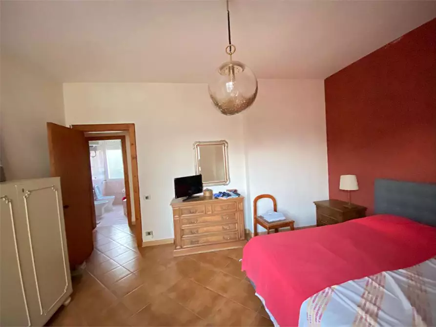 Immagine 5 di Appartamento in vendita  in Via padova a Casarano