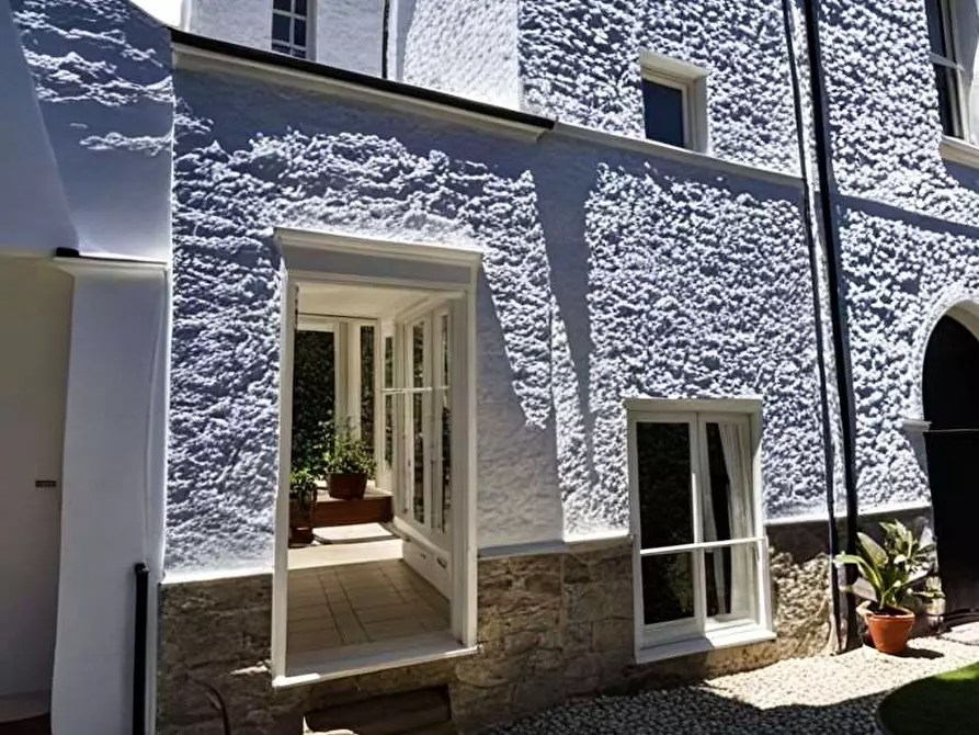 Immagine 1 di Casa indipendente in vendita  in piazza san pietro a Casarano