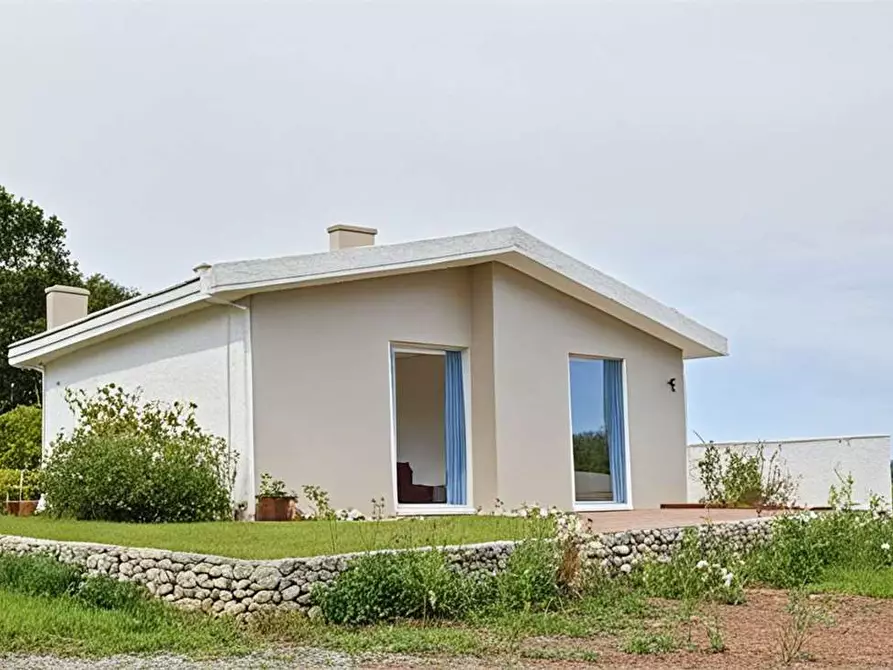 Immagine 16 di Rustico / casale in vendita  a Casarano