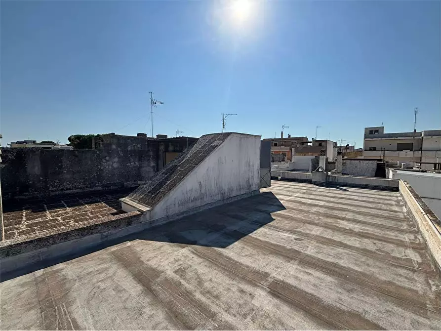 Immagine 34 di Casa indipendente in vendita  in via giotto a Casarano