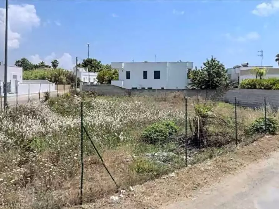 Immagine 3 di Terreno edificabile in vendita  in Via isole tremiti a Taviano