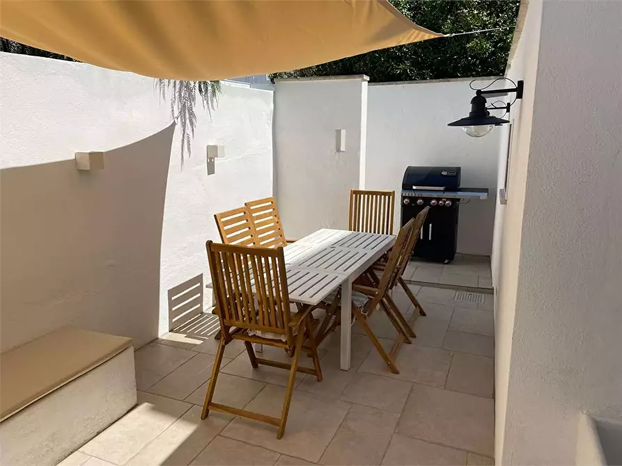 Immagine 3 di Casa indipendente in vendita  in Barbarano a Morciano Di Leuca