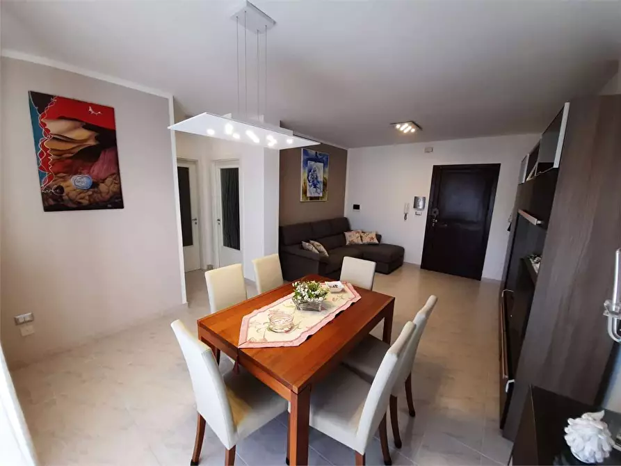 Immagine 4 di Appartamento in vendita  in via ombrone a Casarano