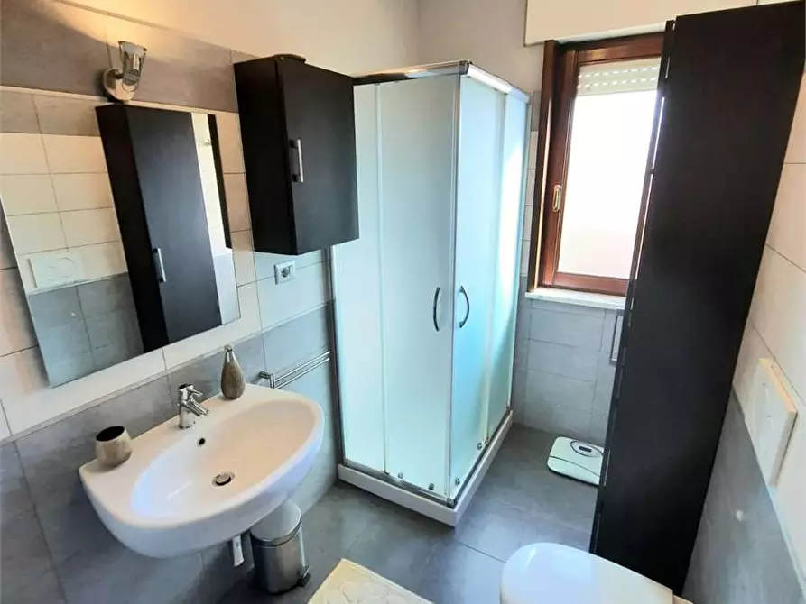 Immagine 9 di Appartamento in vendita  in via ombrone a Casarano