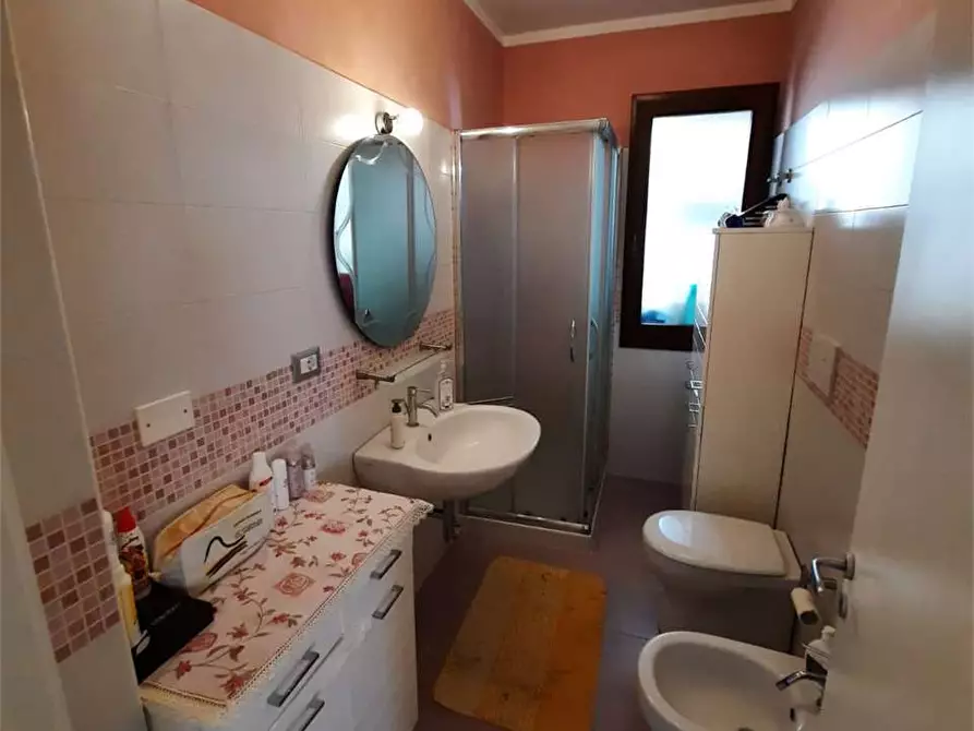 Immagine 21 di Appartamento in vendita  in via ombrone a Casarano