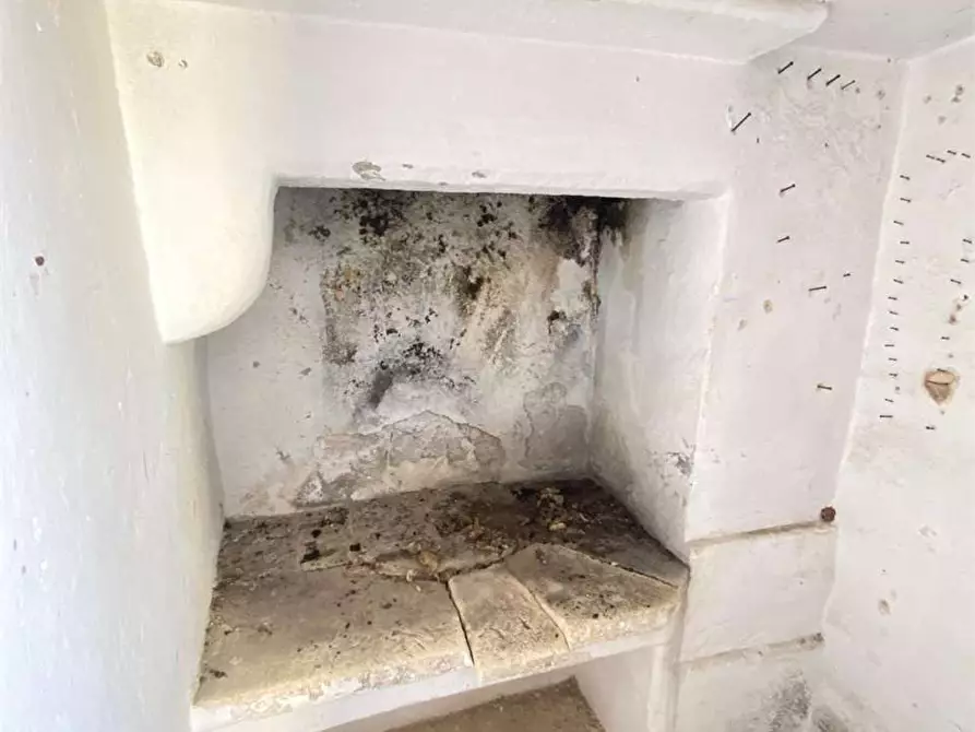 Immagine 11 di Stabile in vendita  in VIA VOLTA  a Ruffano