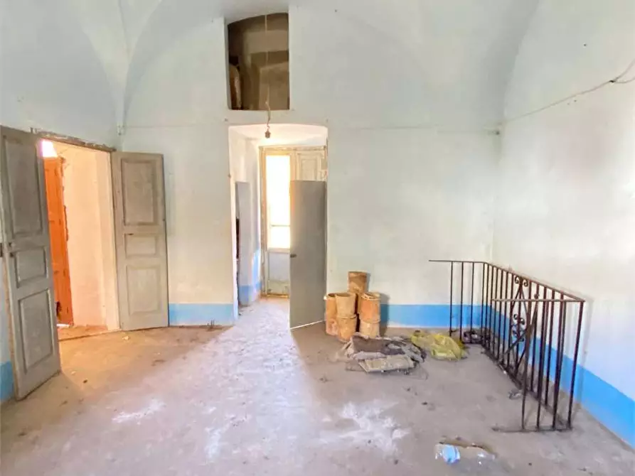 Immagine 18 di Stabile in vendita  in VIA VOLTA  a Ruffano