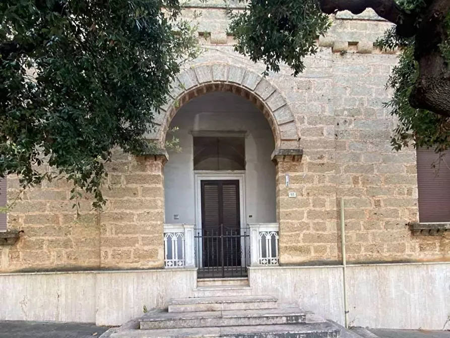 Immagine 1 di Villa in vendita  in via zara  1 a Casarano