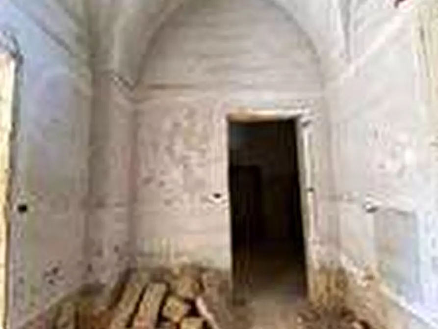 Immagine 19 di Villa in vendita  in via zara  1 a Casarano