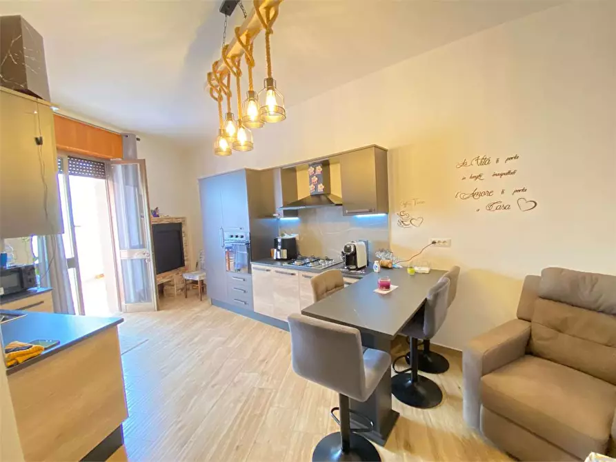 Immagine 1 di Appartamento in vendita  in via Manzoni a Casarano