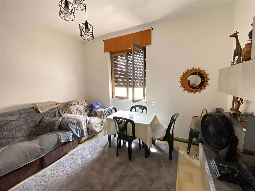 Immagine 5 di Appartamento in vendita  in via Manzoni a Casarano