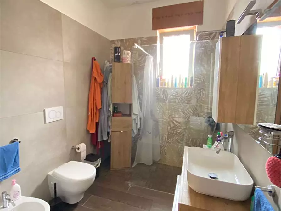 Immagine 10 di Appartamento in vendita  in via Manzoni a Casarano