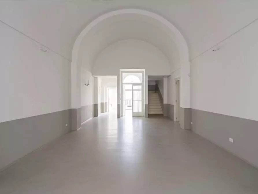 Immagine 8 di Casa bifamiliare in vendita  in piazza garibaldi  12 a Lecce
