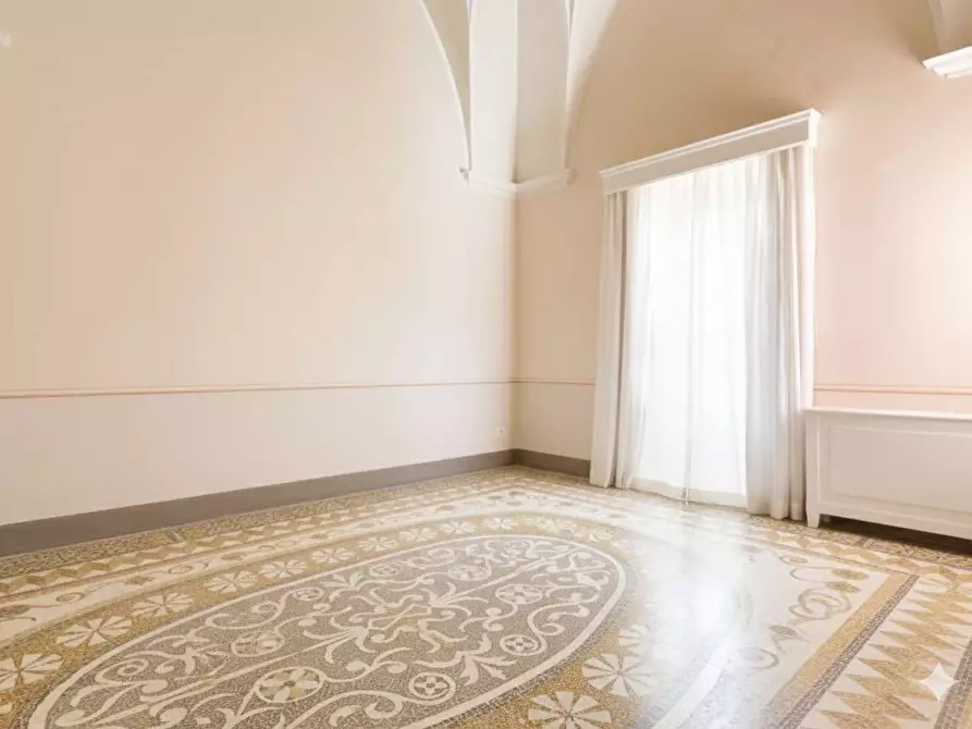 Immagine 7 di Casa bifamiliare in vendita  in piazza garibaldi  12 a Lecce