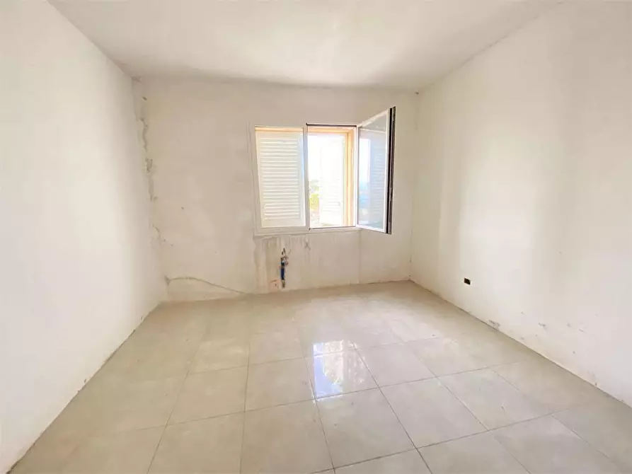 Immagine 5 di Appartamento in vendita  in via verona a Casarano