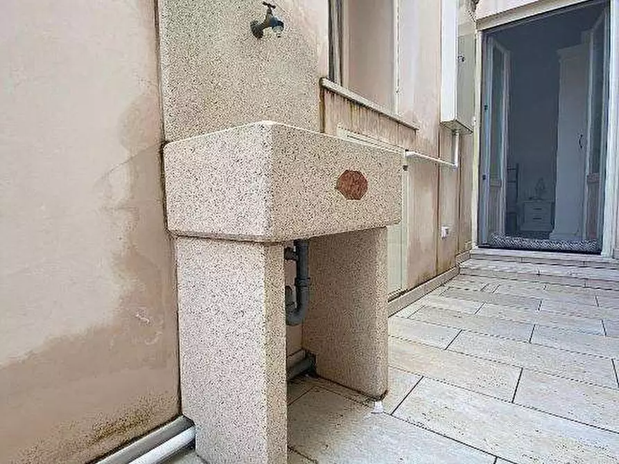 Immagine 24 di Casa indipendente in vendita  in via marsala 88 a Casarano