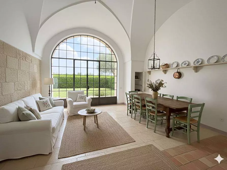 Immagine 7 di Stabile in vendita  in VIA VOLTA  a Ruffano