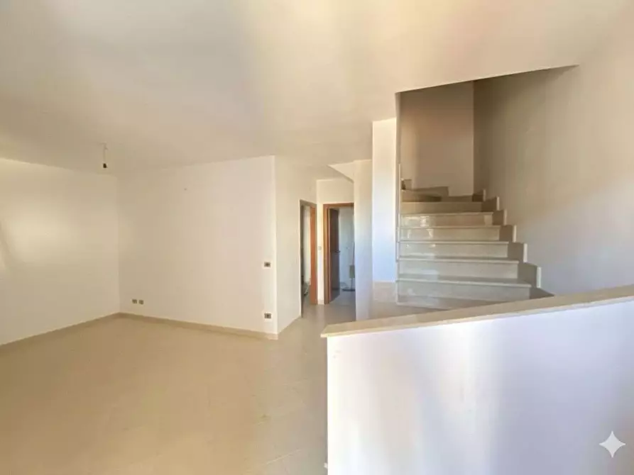 Immagine 3 di Villetta a schiera in vendita  in irlanda a Casarano