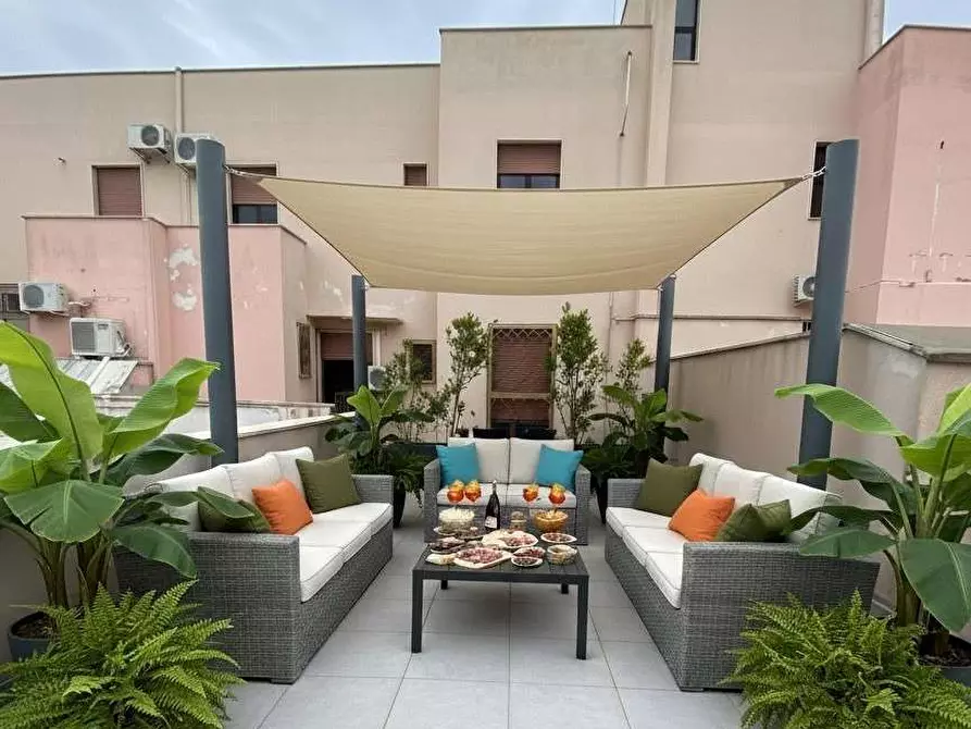 Immagine 1 di Appartamento in vendita  in via lupo 9 a Casarano