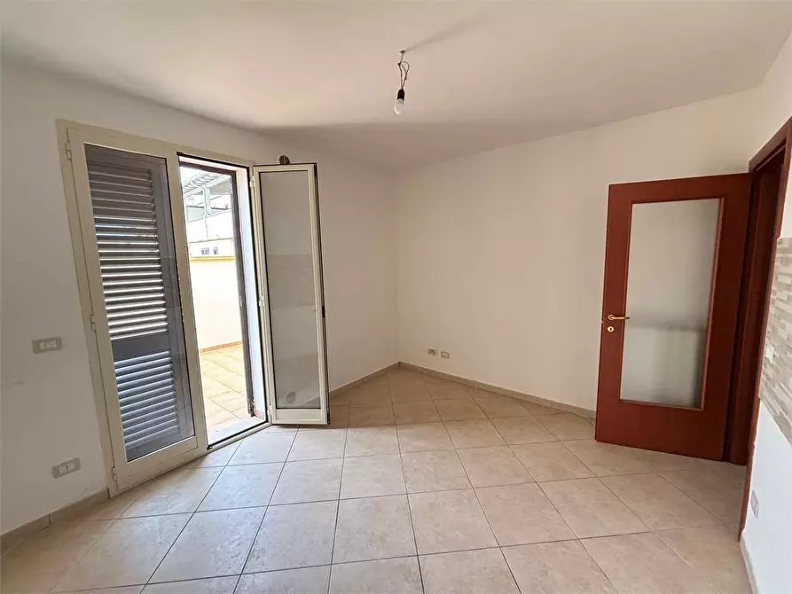 Immagine 7 di Appartamento in vendita  in Via vittorio emanuele a Casarano