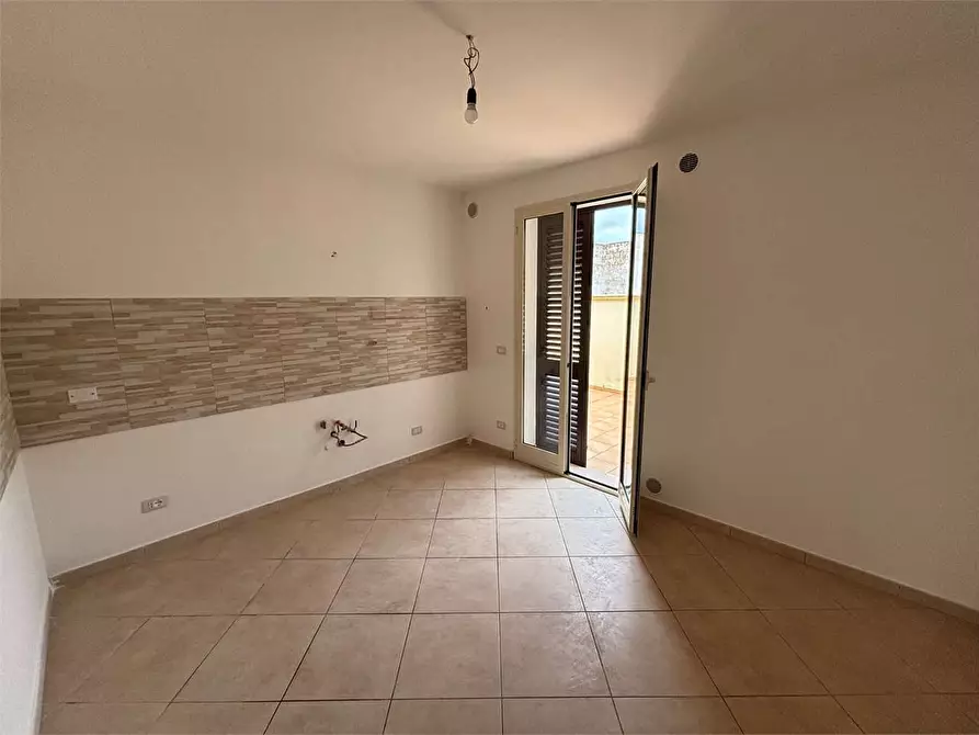 Immagine 8 di Appartamento in vendita  in Via vittorio emanuele a Casarano