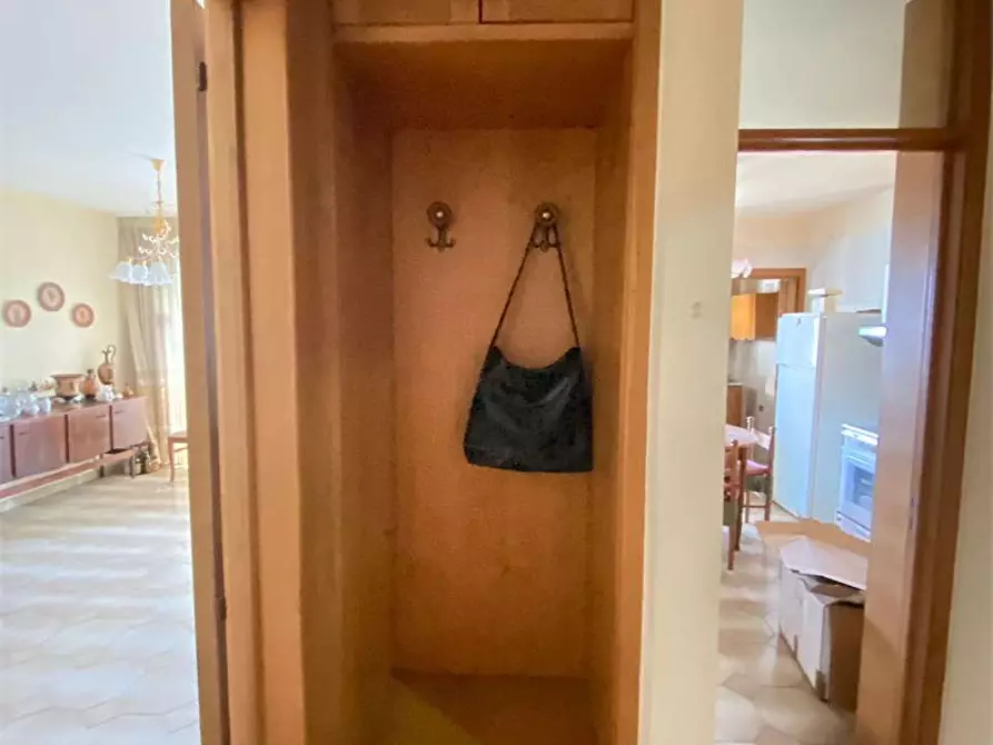 Immagine 10 di Appartamento in vendita  in VIA GOETHE a Casarano