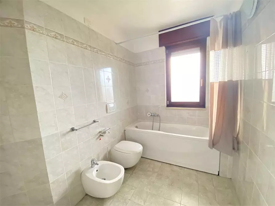 Immagine 26 di Appartamento in vendita  in via spagna a Casarano