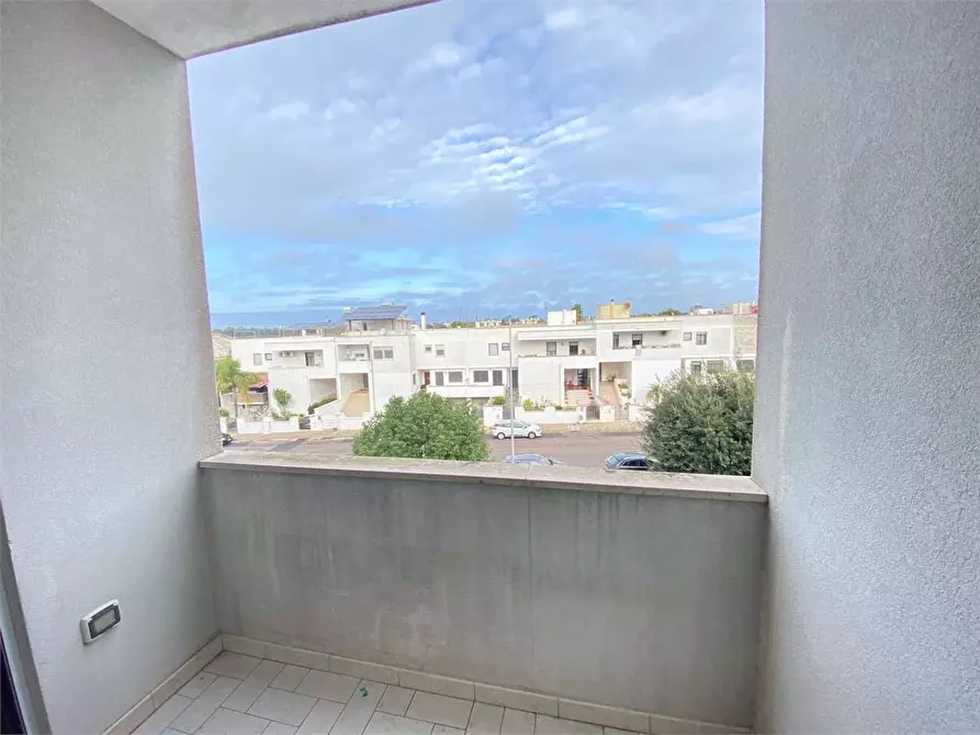 Immagine 30 di Appartamento in vendita  in via spagna a Casarano