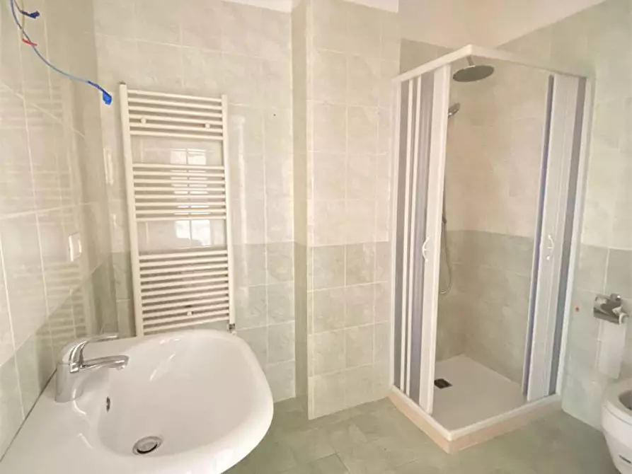 Immagine 33 di Appartamento in vendita  in via spagna a Casarano