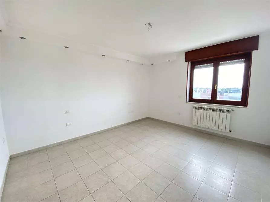 Immagine 41 di Appartamento in vendita  in via spagna a Casarano