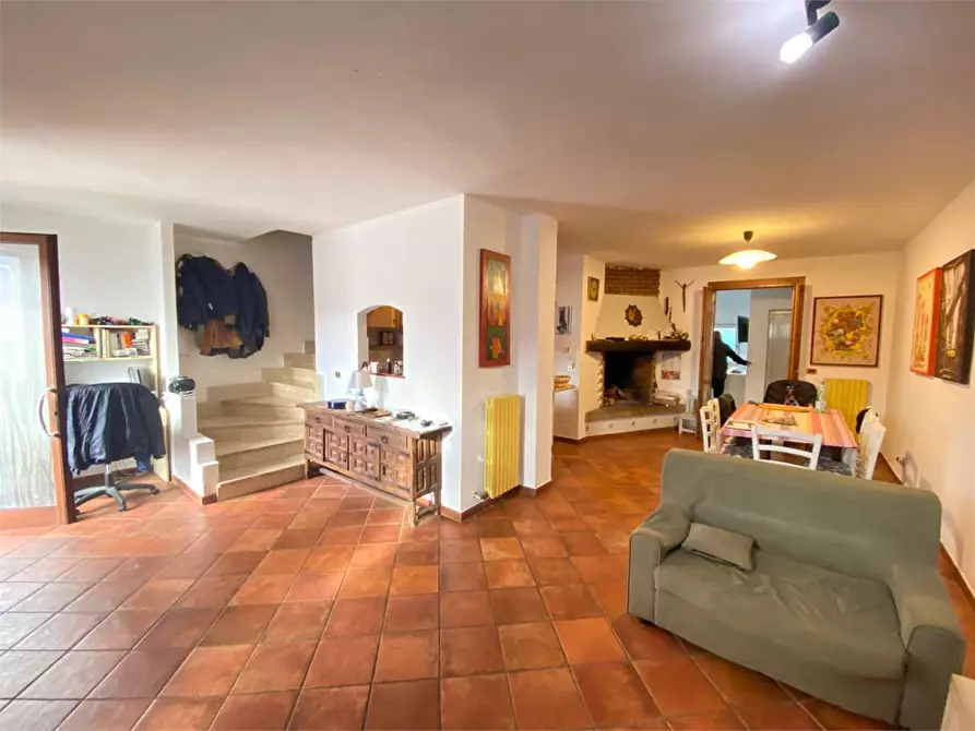 Immagine 7 di Casa indipendente in vendita  a Casarano