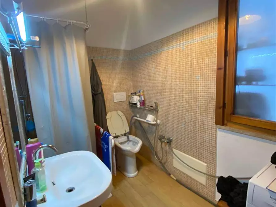 Immagine 3 di Casa indipendente in vendita  a Casarano