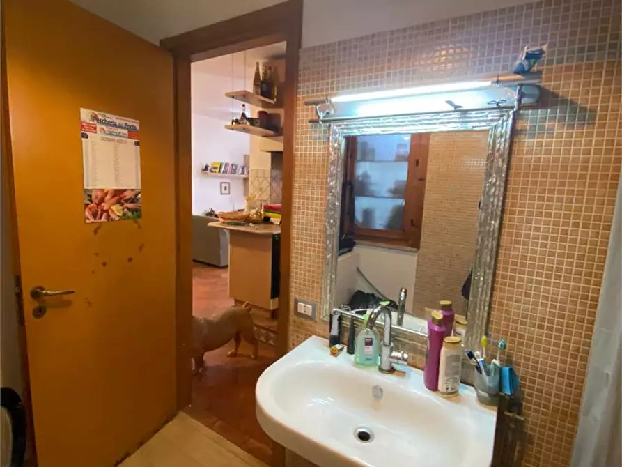 Immagine 9 di Casa indipendente in vendita  a Casarano