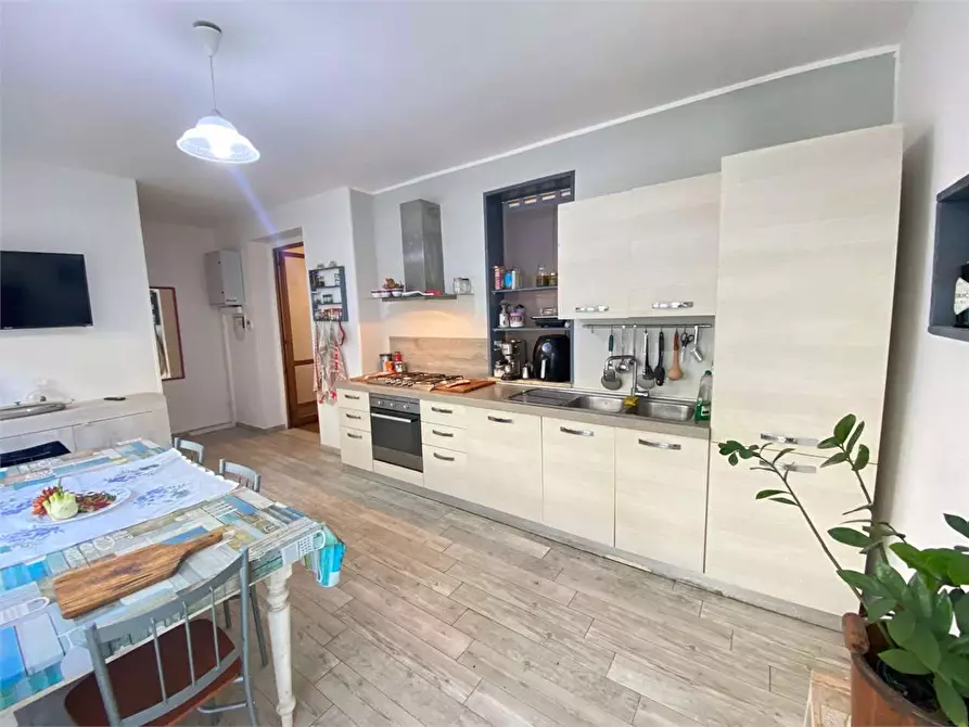 Immagine 2 di Casa indipendente in vendita  a Casarano