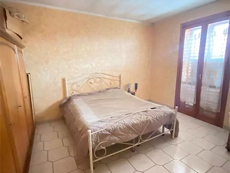 Immagine 13 di Casa indipendente in vendita  a Casarano