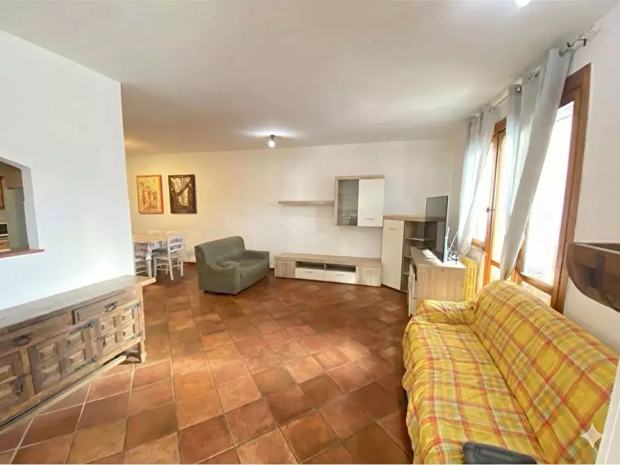 Immagine 4 di Casa indipendente in vendita  a Casarano