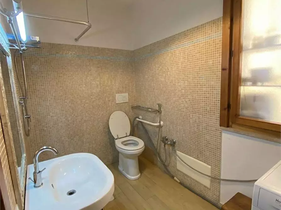 Immagine 22 di Casa indipendente in vendita  a Casarano