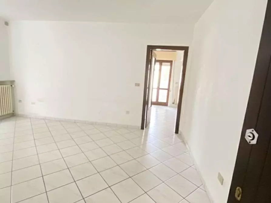 Immagine 18 di Appartamento in vendita  in Via ombrone a Casarano