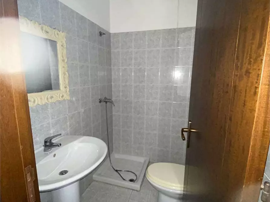 Immagine 25 di Appartamento in vendita  in Via ombrone a Casarano