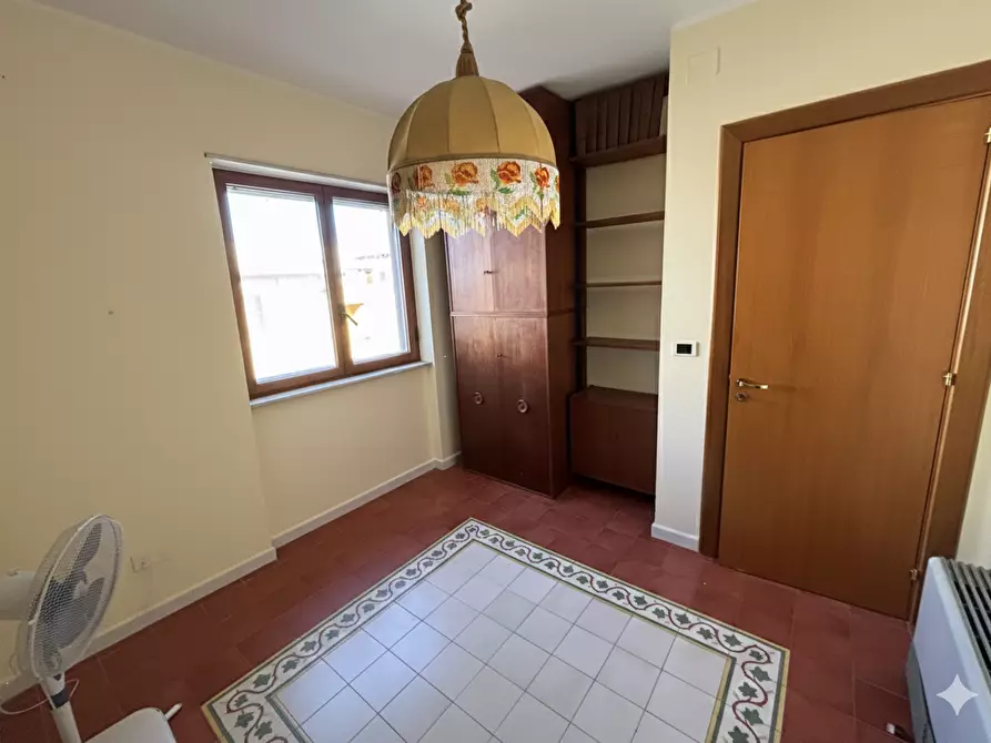 Immagine 10 di Appartamento in vendita  in via ubaldo d'astore a Casarano