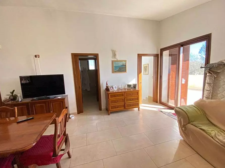 Immagine 10 di Villa in vendita  a Casarano