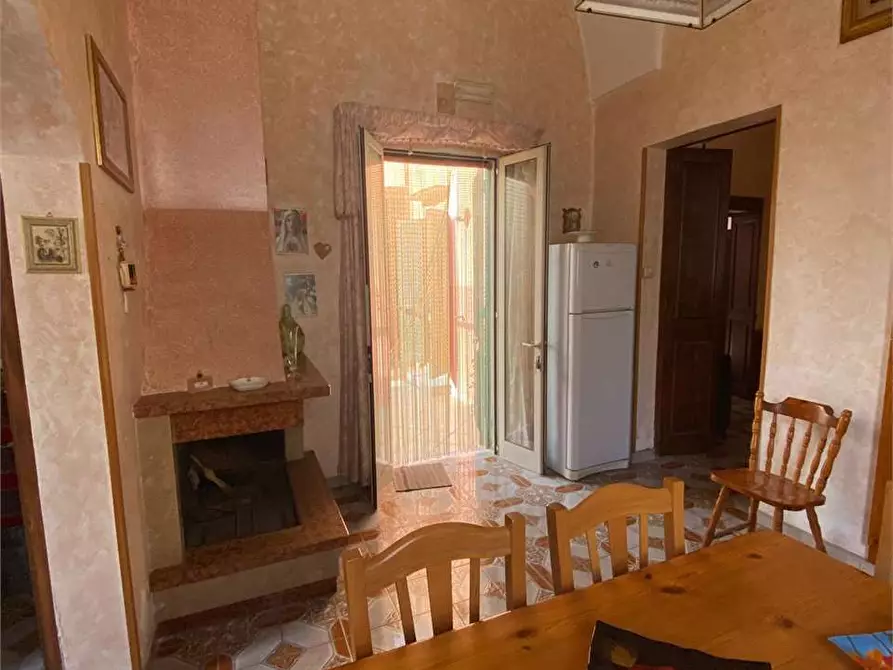 Immagine 15 di Casa indipendente in vendita  a Casarano