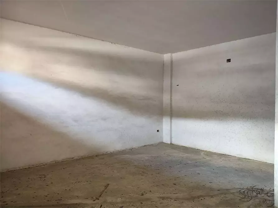 Immagine 21 di Casa indipendente in vendita  in via zara a Matino