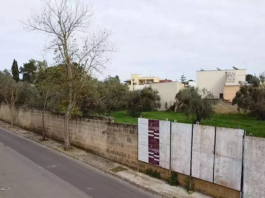 Immagine 26 di Terreno edificabile in vendita  in via alto adige a Casarano