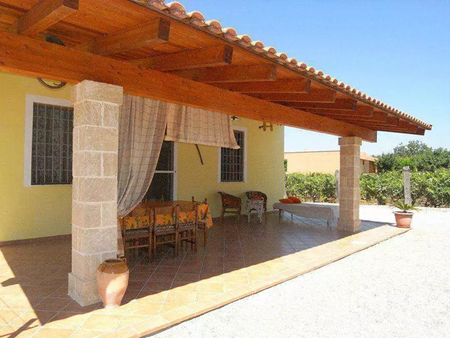 Immagine 5 di Villa in vendita  in Contrada pezzo grande a Casarano