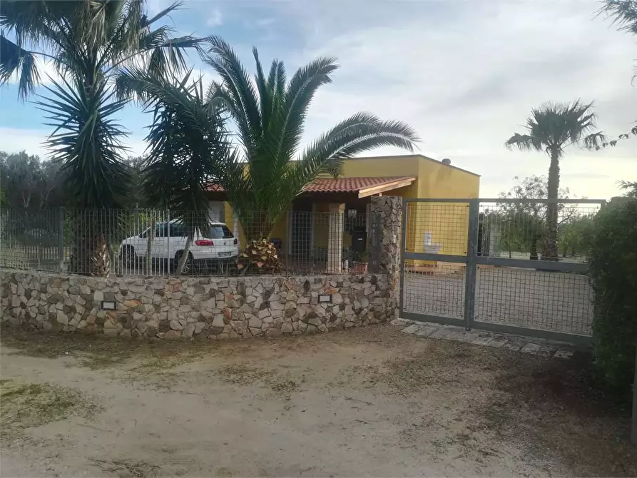 Immagine 10 di Villa in vendita  in Contrada pezzo grande a Casarano