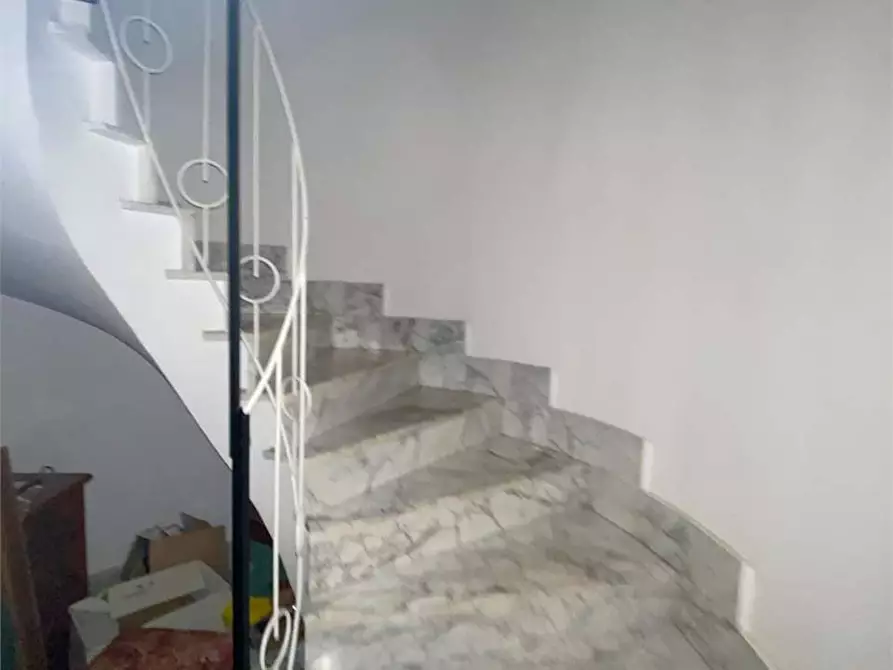 Immagine 4 di Casa bifamiliare in vendita  in via Agnesi  9 a Casarano