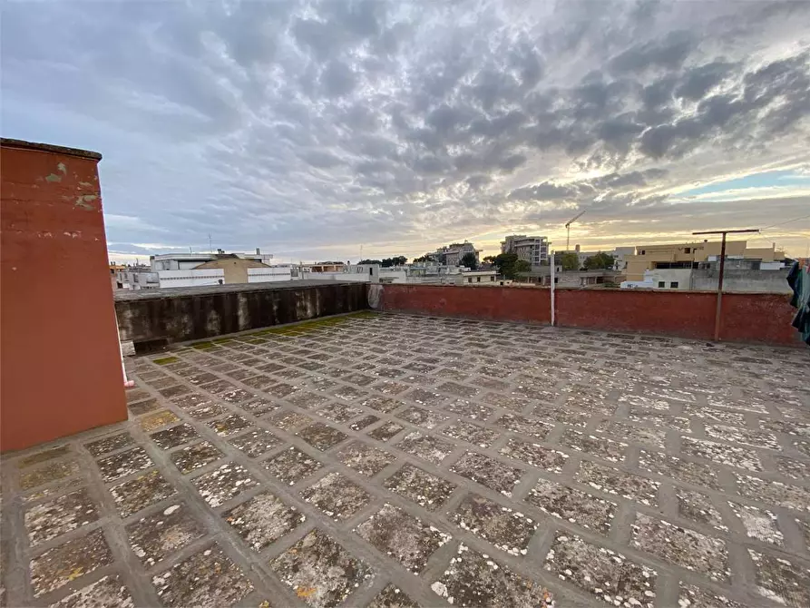 Immagine 22 di Casa bifamiliare in vendita  in via Agnesi  9 a Casarano